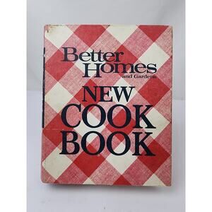 Better Homes and Gardens New Cook Book 1968 Binder Iconic Red & White Yellow Tab